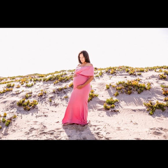 Pink Maternity Gown - Picture 4 of 4